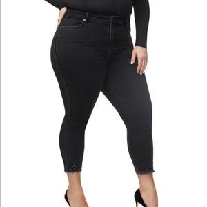 Good American Black Good Curve Crop Jeans
